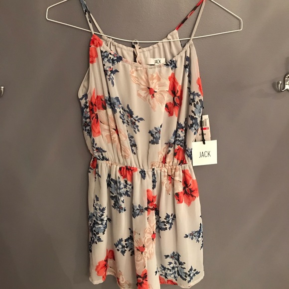 Floral romper - Picture 1 of 6